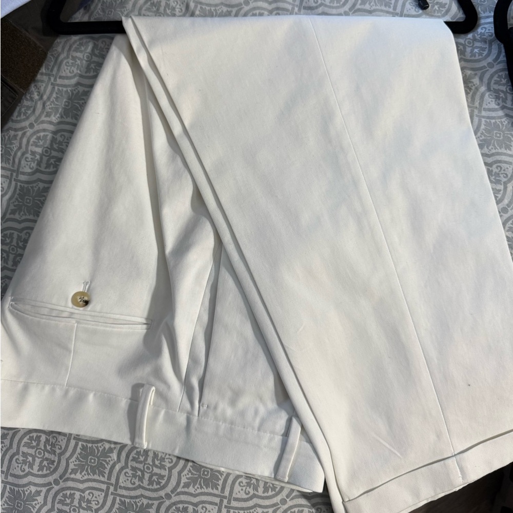 Zara Off-White Trousers